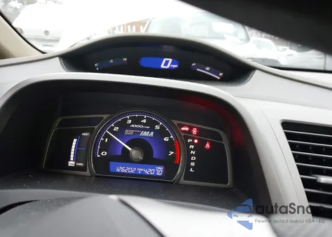 2006 Honda Civic Hybrid from USA, damaged, VIN JHMFA36286S004729